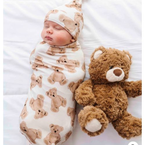 Bear Hugs Swaddle & Beanie Set