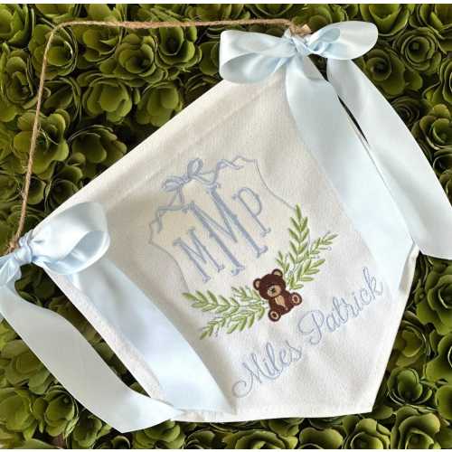 Personalized Baby Banner with Floral Crest & Bows – Custom Hospital Door Sign, Baby Shower or Newborn Gift.