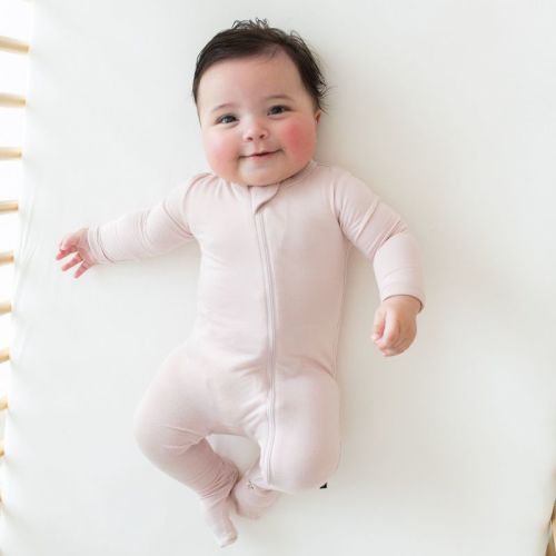 Kyte Baby Zippered Footie In Blush