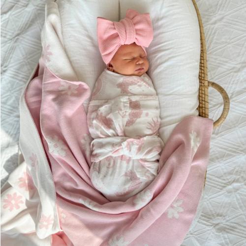 Muslin Swaddle | Celestial Pink – Little and Fern