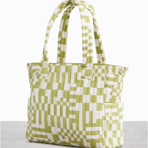 BÉIS 'The Tote' in Play Date | BÉIS Travel UK