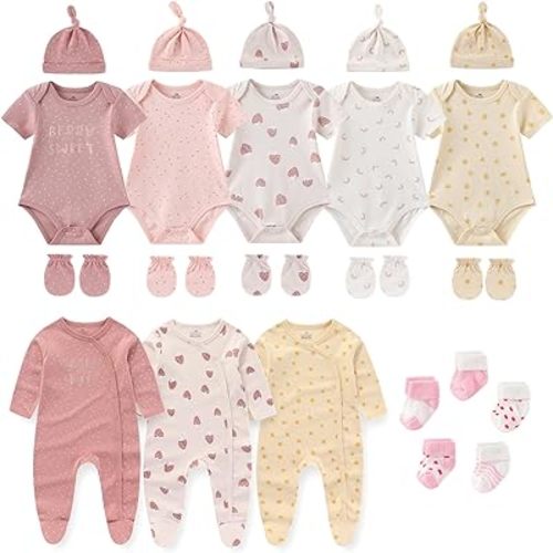 New Born Clothes Cotton Layette Gift Set Unisex Baby Outfit and Accessories Newborn Essentials Must Haves