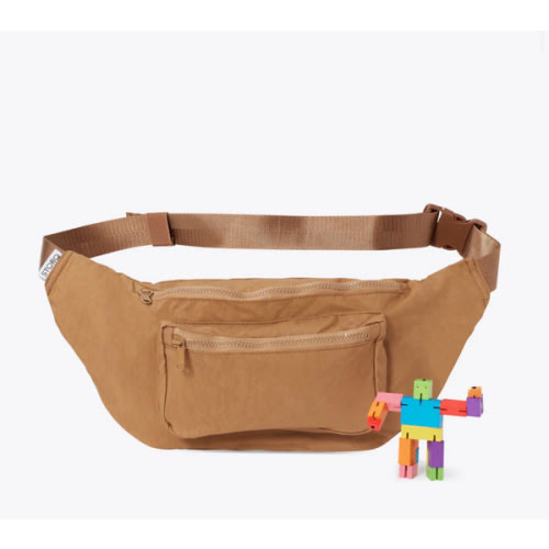 Quick Change Fanny Pack in Sand