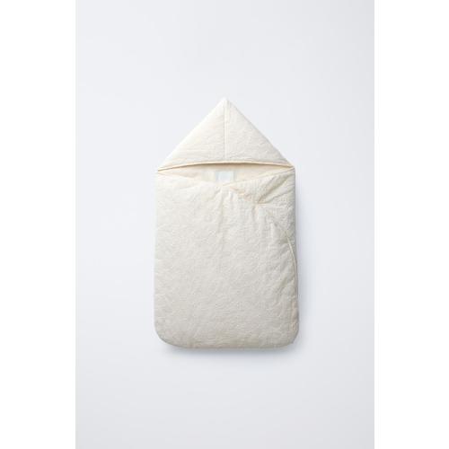 FLORAL EMBROIDERED BABY CARRIER