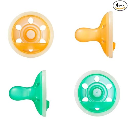 Tommee Tippee Breast-Like Night Pacifier, 6-18 Months, Breast-Like Baglet, BPA-Free Binkies, Glow in The Dark Technology, Yellow/Green, Pack of 4