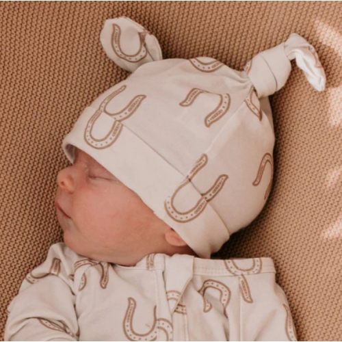 Double Knot Beanie | Western Horse Shoe