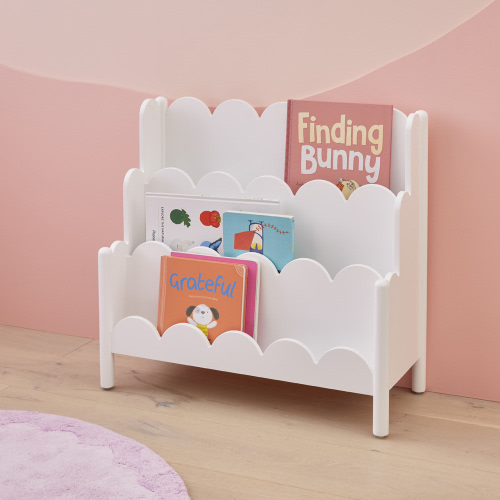 Sadie Scallop White Book Tidy
