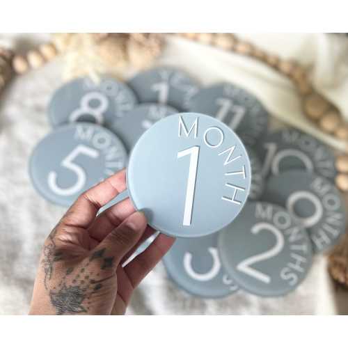 Gender Neutral Acrylic Baby Milestone Markers for Babys First Year Monthly Baby Photo Prop Custom Baby Name Plaque Hello World New Mom Gift