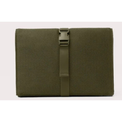 Joey Changing Kit in Dark Moss