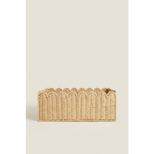 LARGE SCALLOPED BASKET