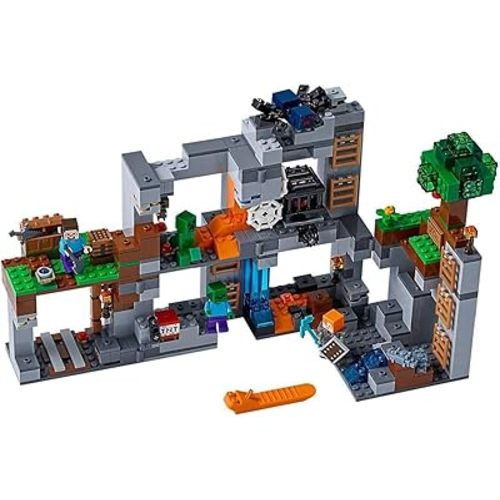 LEGO Minecraft The Bedrock Adventures 21147 Building Kit (644 Pieces)