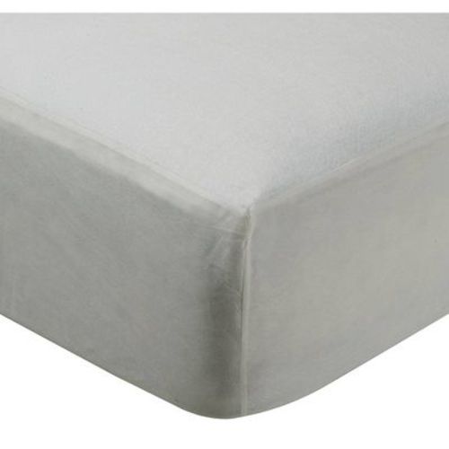 Full Kids' Mattress Protector Cover - Pillowfort™: Waterproof, OEKO-TEX Certified, 4 Corner Fitted Elastic, White