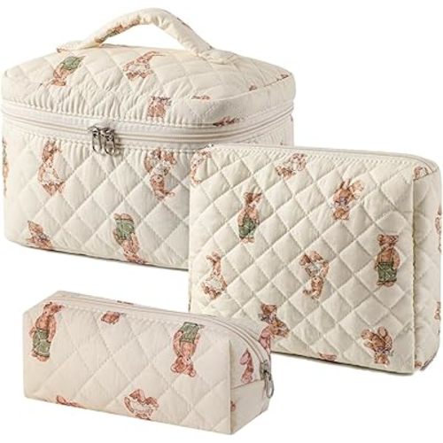 RSRSLEII 3 Pcs Quilted Cotton Makeup Pouch, Coquette Floral Quilted Toiletry Makeup Bag for Women and Girls, Aesthetic Travel Organized Cosmetic Bags(03Bear Pattern)