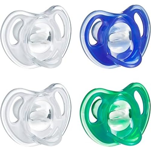 Tommee Tippee Ultra-light Pacifier, 18-36m, 4 Pack, Symmetrical One-Piece Design, BPA-free Silicone Binkies, Breathable Air Holes, Lightweight Pacifiers