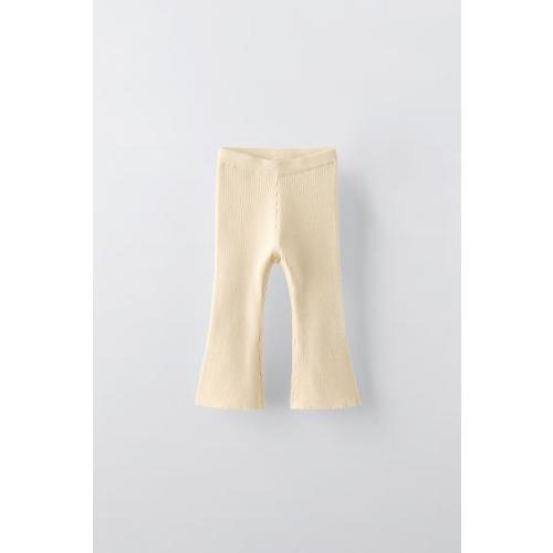 FLARED KNIT LEGGINGS - Light beige | ZARA United States