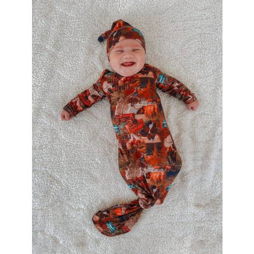 baby gown, knotted gown, tie gown with hat, western gown, baby going home outfit, baby gown home outfit, baby gown set,western, brother gown