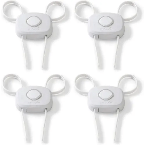 Safety 1st OutSmart™ Flex Lock, White, 4 Pack