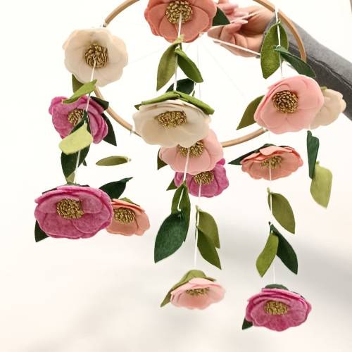 Floral baby mobile for crib, Baby girl mobile, Natural mobile with flowers, Baby girl nursery mobile
