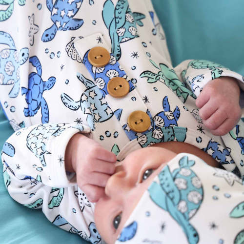 Sea Turtle Splash Newborn Baby Knot Gown & Hat Set