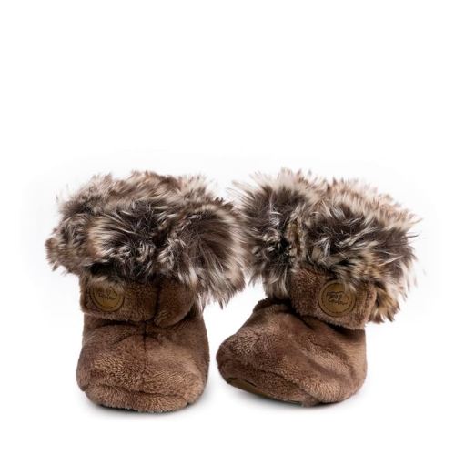 PETIT COULOU Winter Baby Booties – Ultra-Soft Minky Baby Slippers with Vegan Fur & Plush Lining – Cozy & Warm Infant & Newborn Shoes – Easy Slip-On Boots Design (Mocha, 0-6M)
