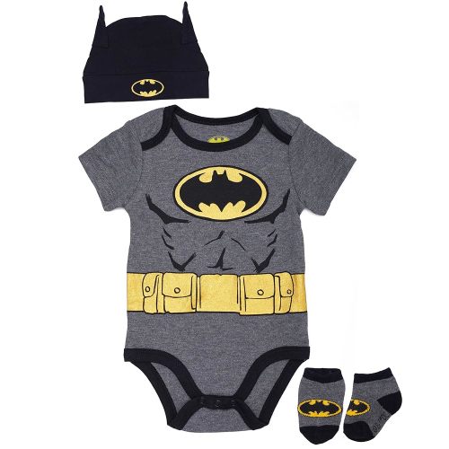 DC Comics baby-boys 3 Piece Gift Set Batman Bodysuit Bootie Socks and Hat Set