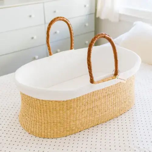 Design Dua Signature Collection-Nap & Pack Bassinet: Natural (w/ Foam Pad, Liner & Sheet)