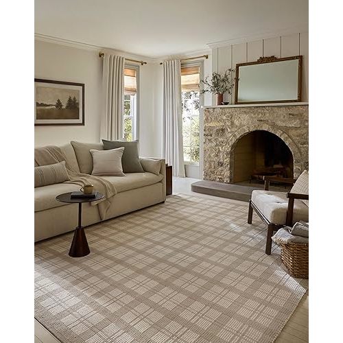 Loloi Magnolia Home by Joanna Gaines Ryder Collection RYD-01 Beige/Ivory 5'-0" x 7'-6" Area Rug