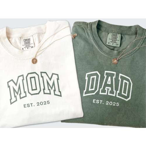 Custom Mom Dad Comfort Colors® T-shirt, Personalized Mama & Dad Shirt, Pregnancy Announcement Tee, Matching Parents Outfit Gifts