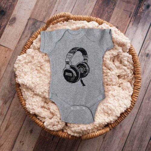 Headphones design21 cool retro vintage music 80s turntable design Infant Bodysuit Baby shower gift surprise pregnancy announcement