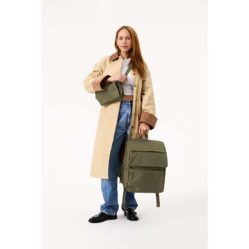 BÉIS 'The Ultimate Diaper Backpack' in Olive - Green Backpack Diaper Bag