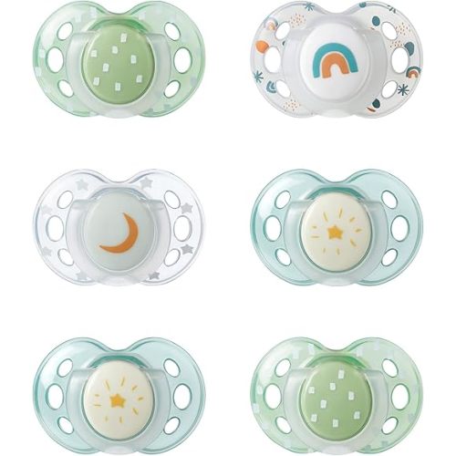 Tommee Tippee Nighttime pacifiers, 18-36 months, 6 pack of glow in the dark pacifiers with symmetrical silicone baglet