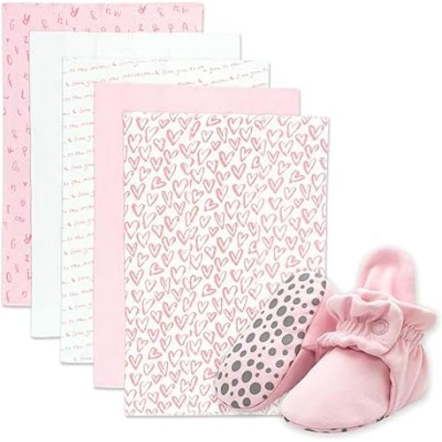 Zutano Newborn Girl Gift Set | 5 Pack Organic Burp Cloths and Organic Baby Booties, Bundle, Baby Pink & Hearts, 6M