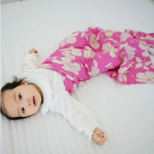 Salina Muslin Swaddle