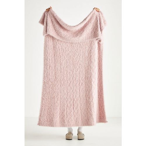 Camden Cable-Knit Eyelash Throw Blanket