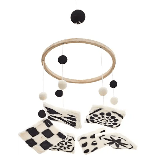 GLACIART ONE Black and White Baby Crib Mobile | Baby Safe High Contrast Baby Toys Wool Mobile, Neutral Baby Room Decor for Baby Boy & Girl | Develops Cognitive, Visual & Motor Skills | Great Gift Idea