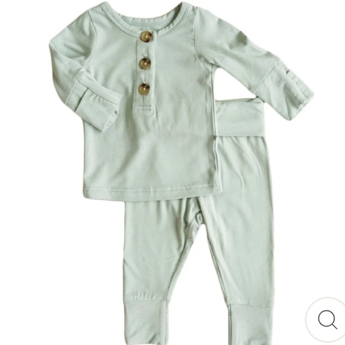 2pc Bamboo Button Top & Bottom*
