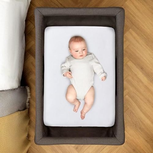 Silver Cross Slumber Sleep & Go Fitted Sheet - Breathable, Ultra-Soft, Lightweight Sheet for Sensitive Baby Boys and Girls Skin - Elasticated Edge Standard Bassinet Mattress Sheet for Newborn (White) - Small