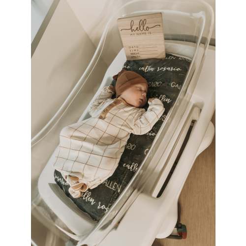 Baby Name Blanket, Newborn Name Swaddle, Personalized Baby Name Swaddle, Hospital Blanket, Baby Shower Gift, Custom Baby Gift, Green Blanket