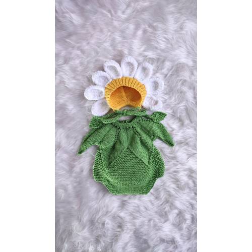 Newborn Flower Hat, Daisy Bonnet, First Photo Prop, Woodland Halloween Costume, Baby Shower Gift, Newborn Photography Outfit, Romper Set
