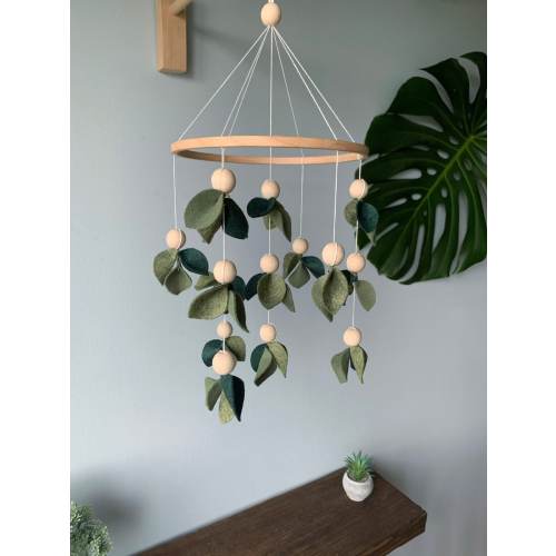 Forest baby mobile, leaf crib mobile, green floral baby mobile, hanging mobile, wooden crib mobile, green mobile