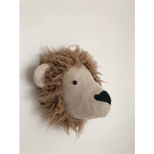 Handmade Felt Lion Head: Nursery Wall Decor