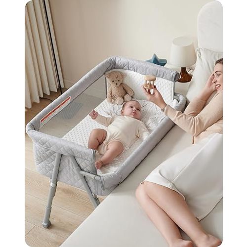 Bassinet Bedside Sleeper, Baby Crib for Newborn, Baby Bassinets Bedside Sleeper with 4 Auto-Lock & Adjustable Height, Breathable Mesh & Mattress, Bedside Bassinet