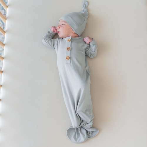 Knotted Gown with Hat Set in Storm | Kyte Baby
