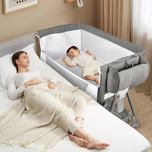 Baby Bassinet, Bedside Sleeper for Baby, 7 Height Adjustable Bedside Bassinet with Wheels, Easy to Assemble Portable Bedside Crib with Large Storage Bag for Newborn/Infant, Mattress Included