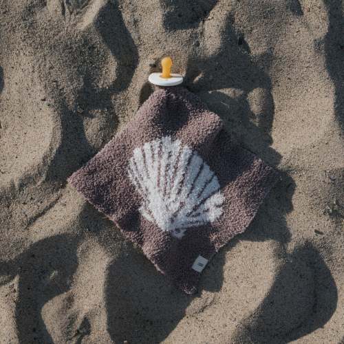 Lovey | Seashells