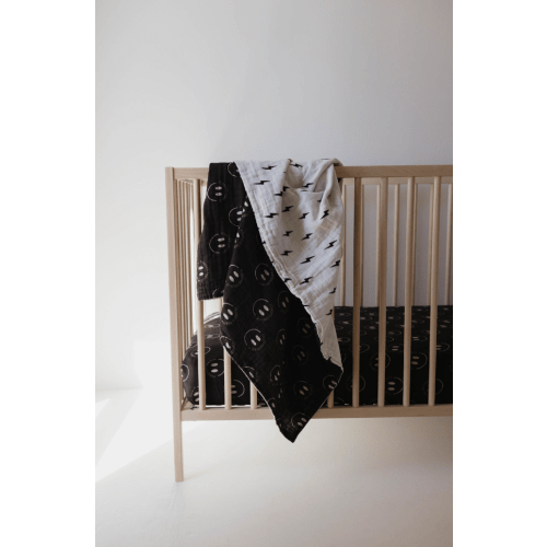 Muslin Quilt | ff Smile Black & White Bolt