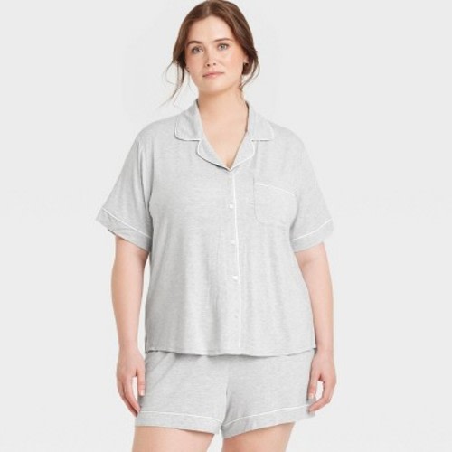 Women's Cloud Knit Short Sleeve Notch Collar Top and Shorts Pajama Set - Auden™, Color: Heathered Gray, Size: 2X