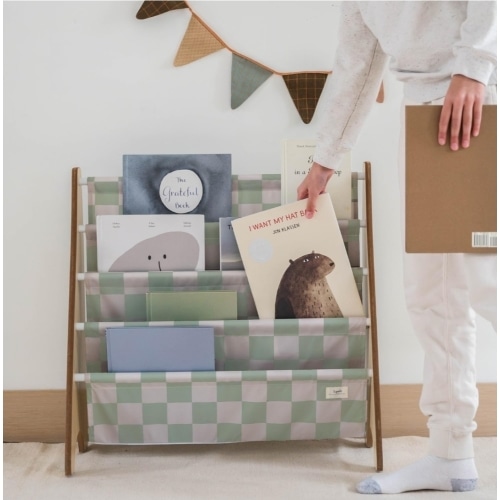 3 Sprouts Recycled Fabric Kids Bookshelf – 4-Tier Sling Book Rack Organizer - Nursery Room Playroom Classroom Wooden Book Shelves - Kid Bookcase Wood Storage Shelf for Toddler Age 3+ - Checkered Green