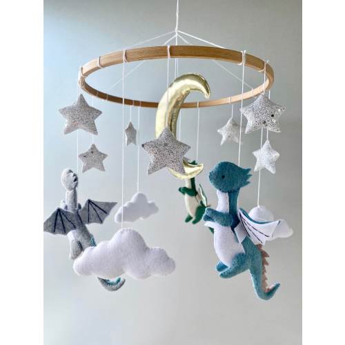 Dragon baby mobile for nursery, baby crib mobile, dragon crib mobile, nursery felt dragon