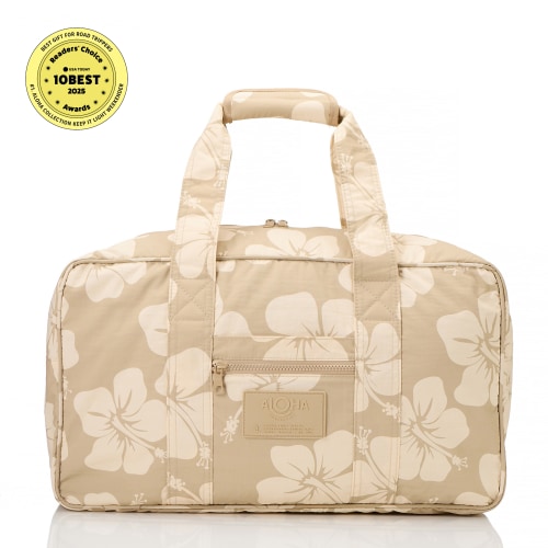 Keep It Light Weekender | Hana Hou